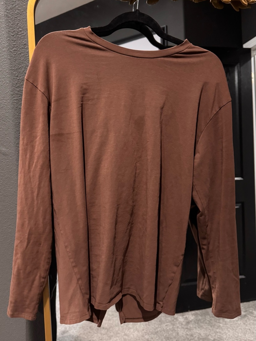 lululemon athletica Brown Long Sleeve Tee